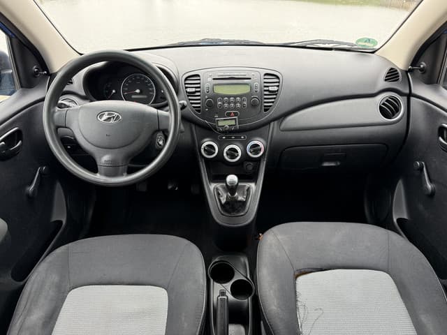 Hyundai i10